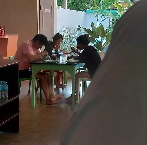 Harang Lapulapu Cebu Philippines 5*